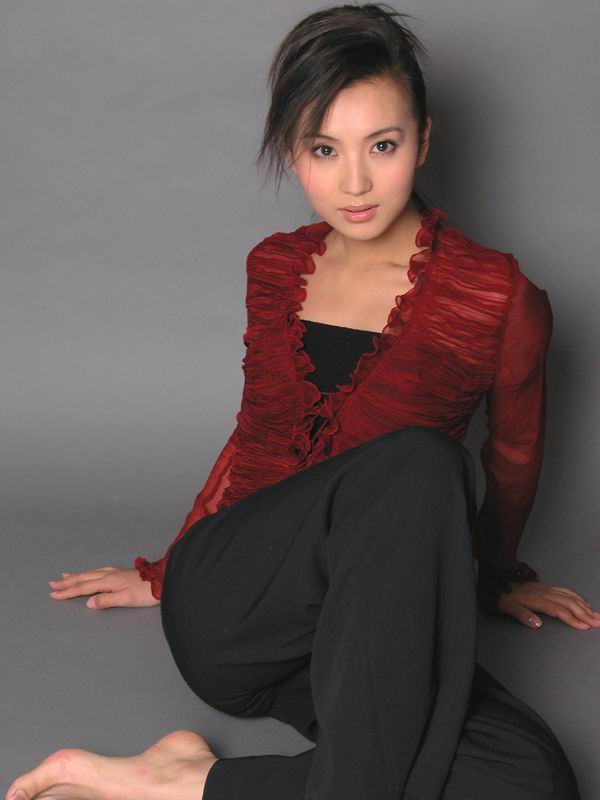 �����Գº�