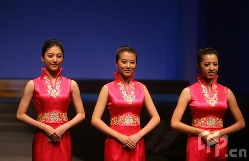 ���˻�佱��Ů